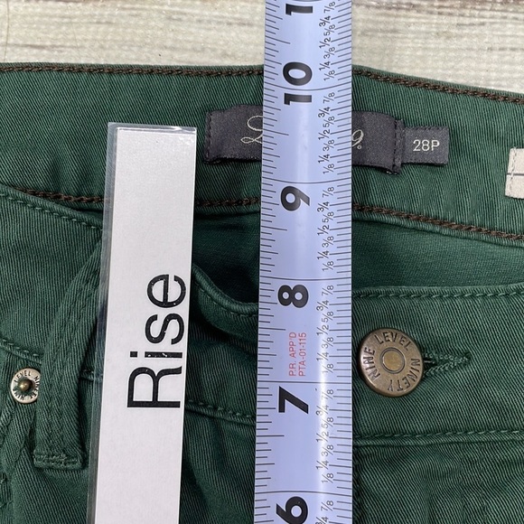 Level 99 Jeans Green Denim Lily Skinny Straight Stretchy 28P 28 Petite - Picture 9 of 11